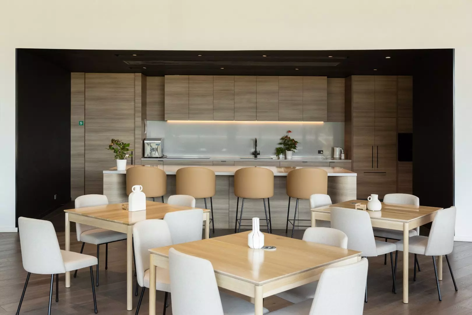 Free Up $100,000's in Cash By Downsizing - New Homes From $395,000! 