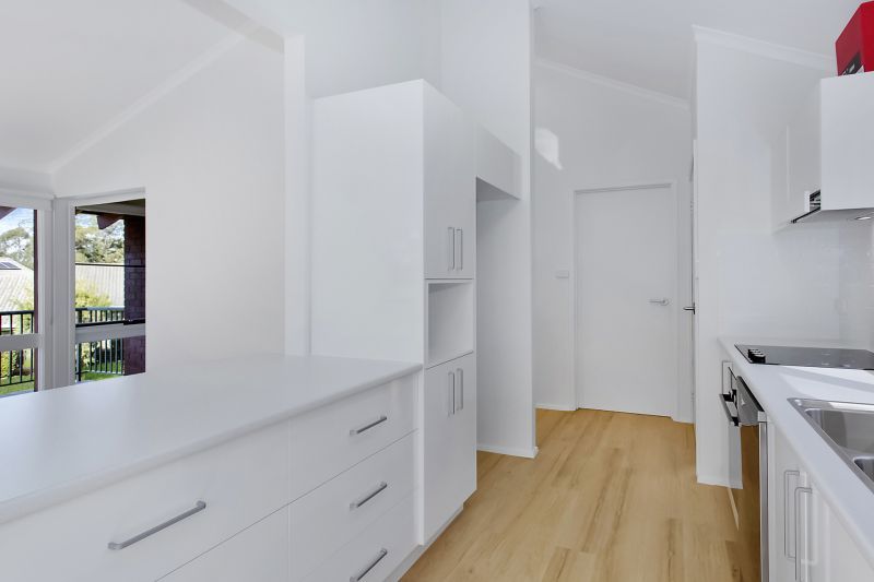 2/349 Ocean Drive, Laurieton