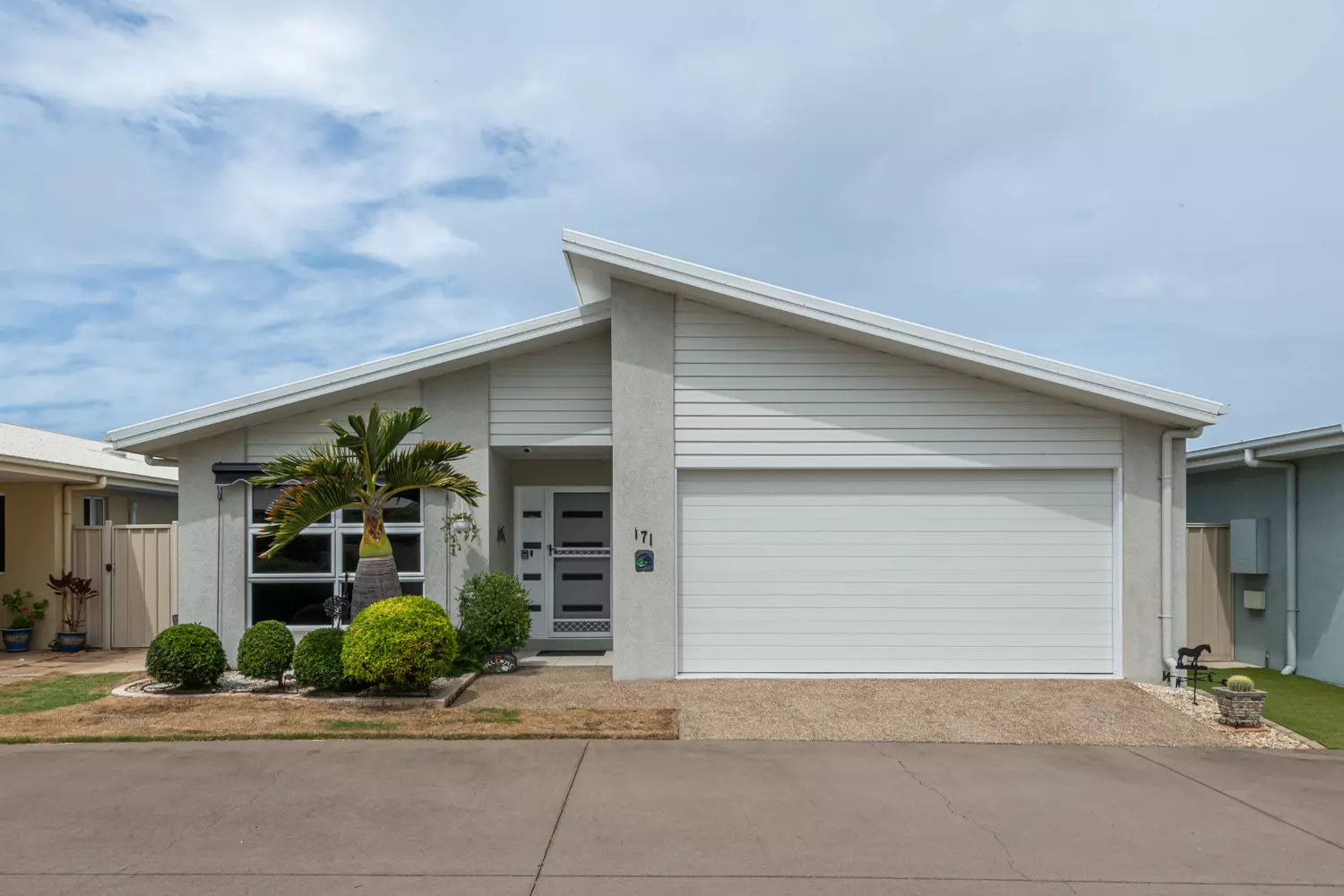 A Beautifully Designed Home for Relaxed Resort-Style Living 