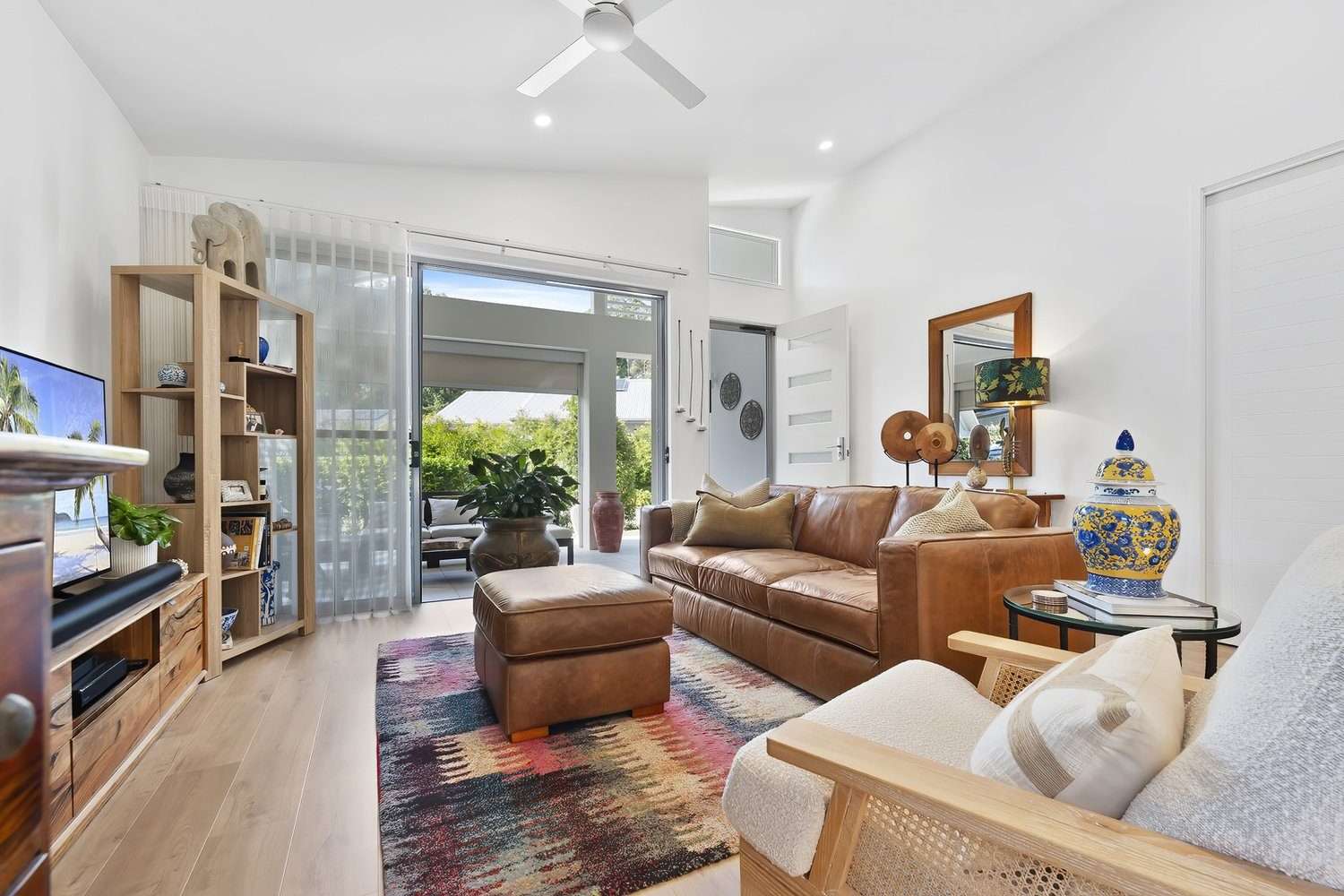 A Perfect Lifestyle Property to Treasure