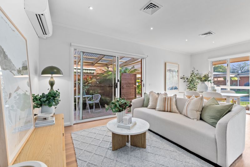 Stylishly updated two-bedroom plus study villa with delightful garden