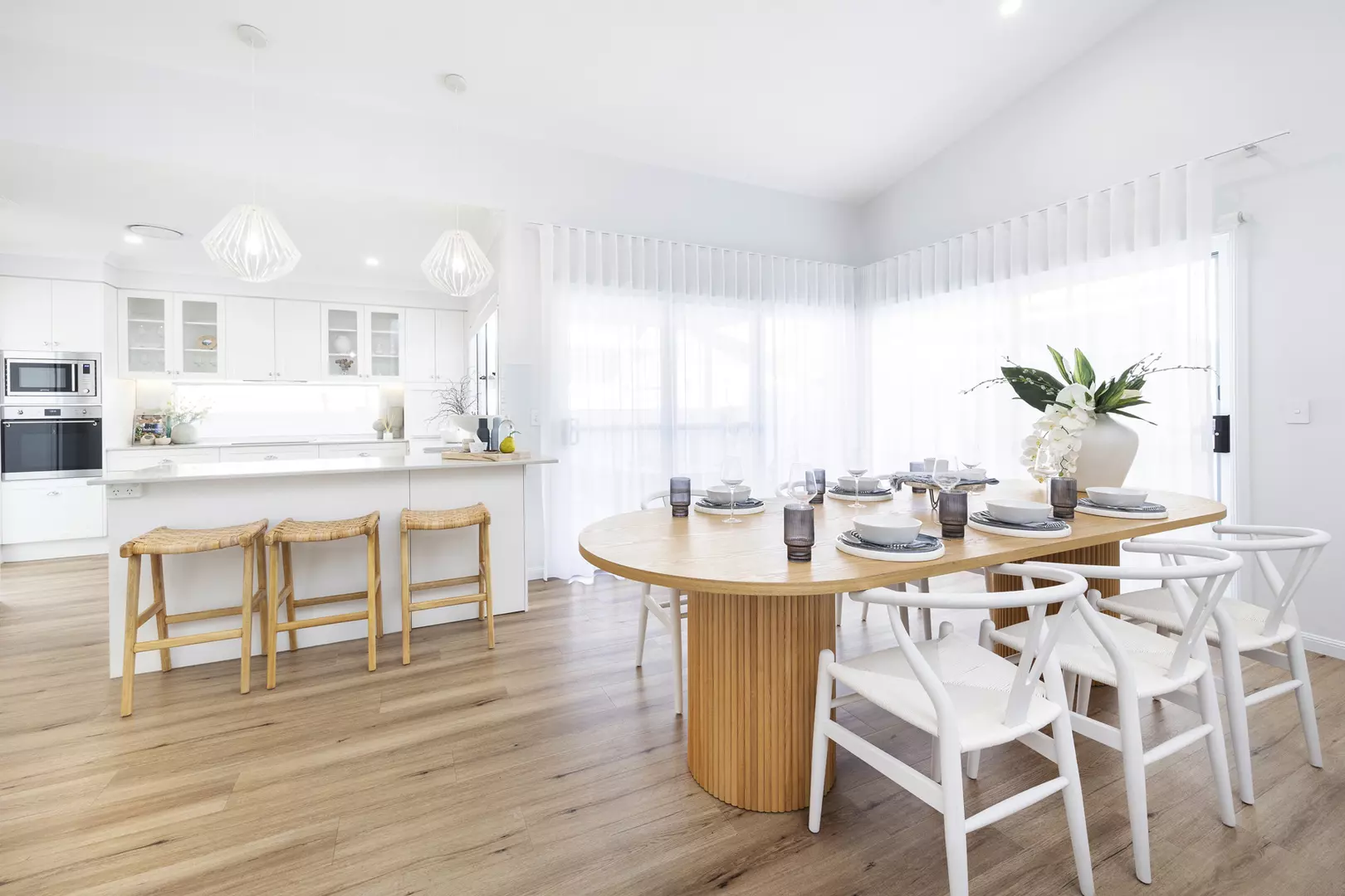 Designer Living in Prime Location