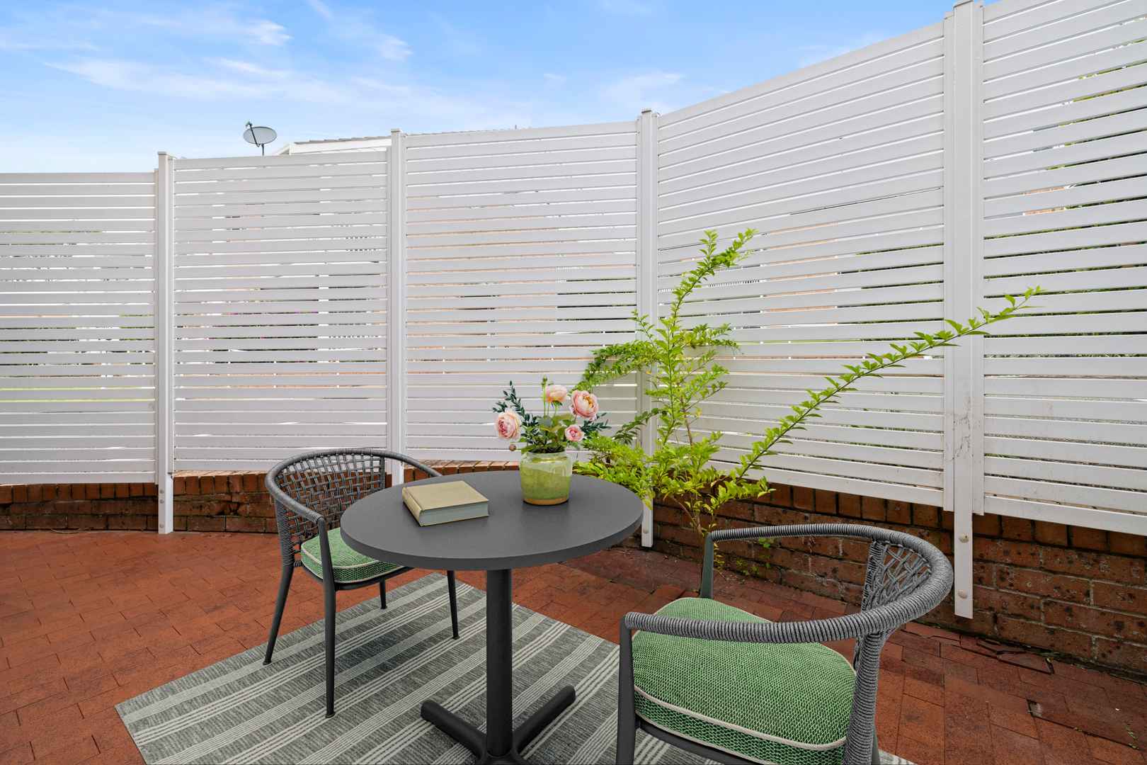 Sought After Ground Floor Apartment In The Belrose Country Club Close To The Clubhouse And Village Amenities