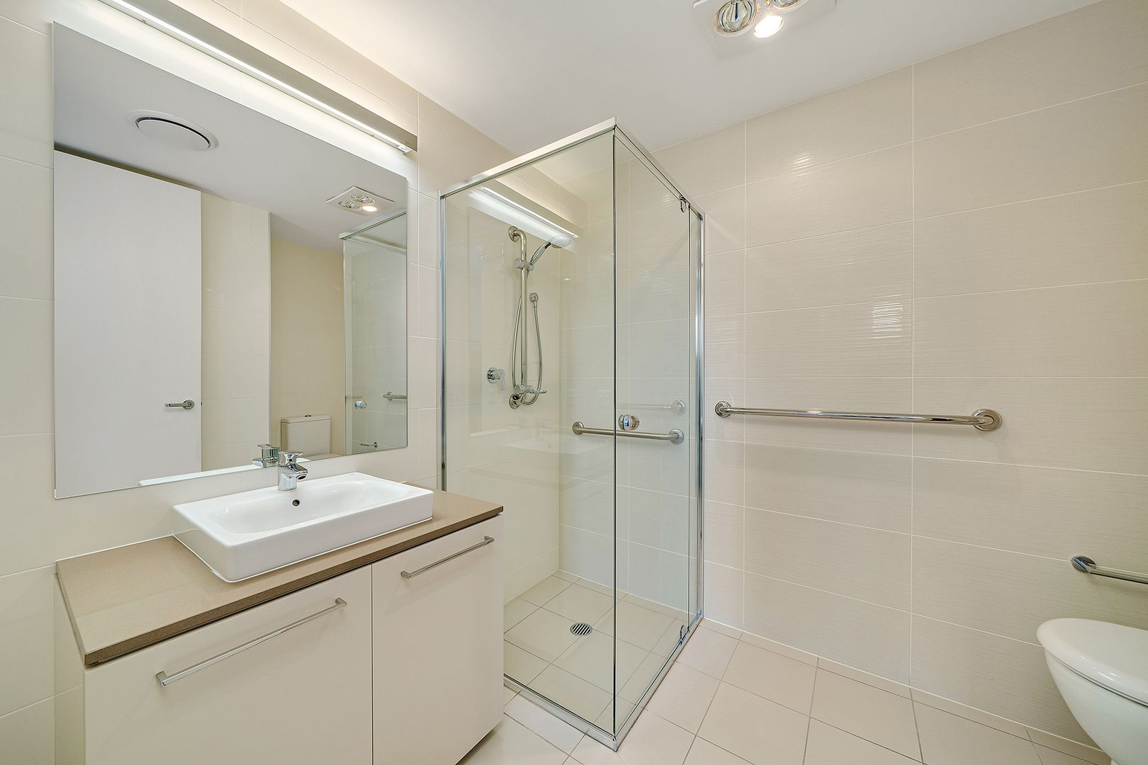 UNDER OFFER- A spacious low maintenance home with a wonderful community 