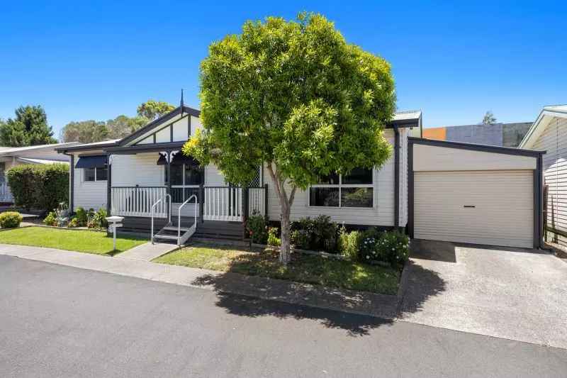 Fresh and Spacious Modern Haven