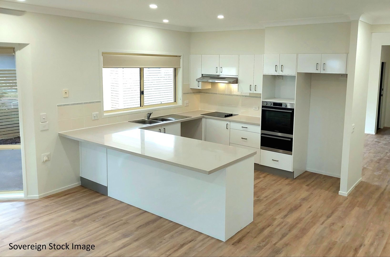 Spacious Light-filled 3 Bedroom Home with Double Garage- Home 24 Sovereign