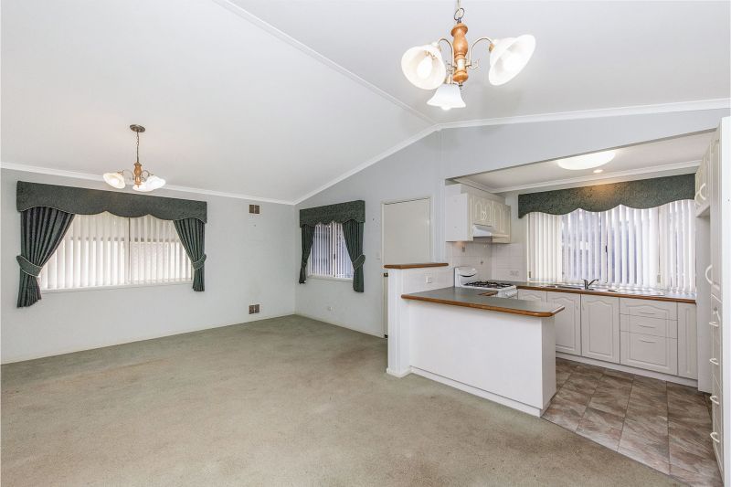 Riverside Gardens Estate - Site 203