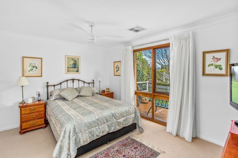 Stylishly Renovated Freestanding Villa