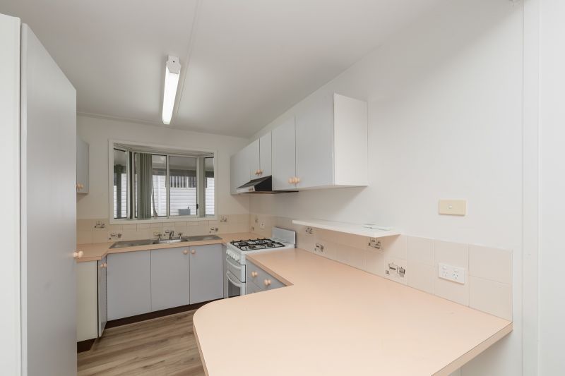 Tranquil Living with a Bushland Backdrop