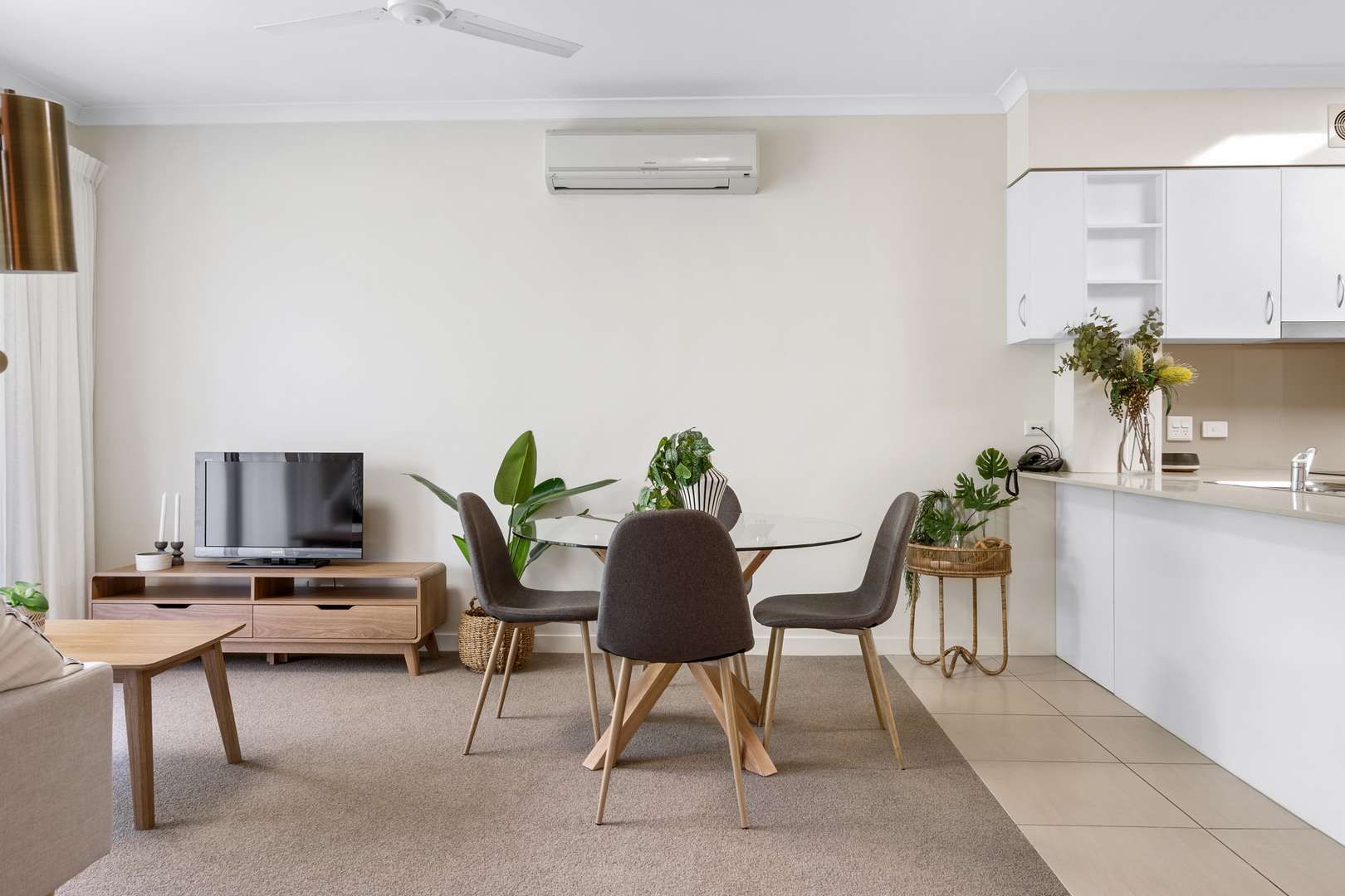 Modern one bedroom self-contained apartment