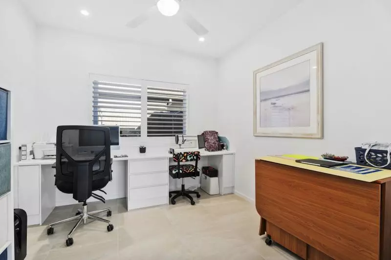 Site 446 - Established Special