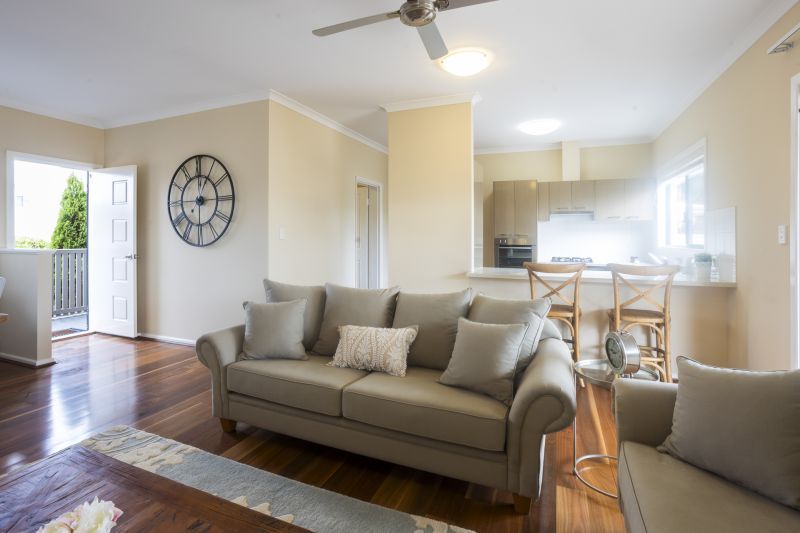 Petrona – charming light filled home