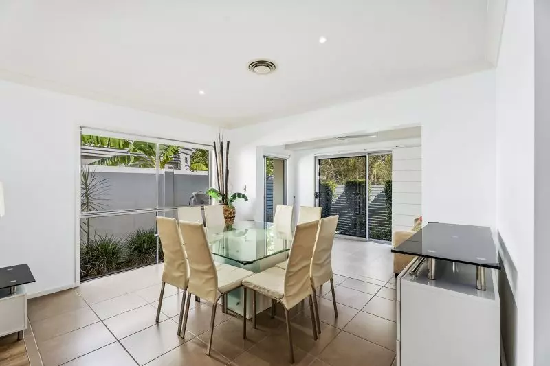 Site 77 - Established Flinders