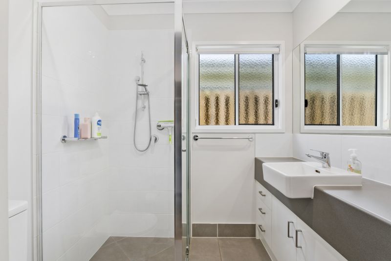 Well located 2-bedroom Home, close to Community Facilities