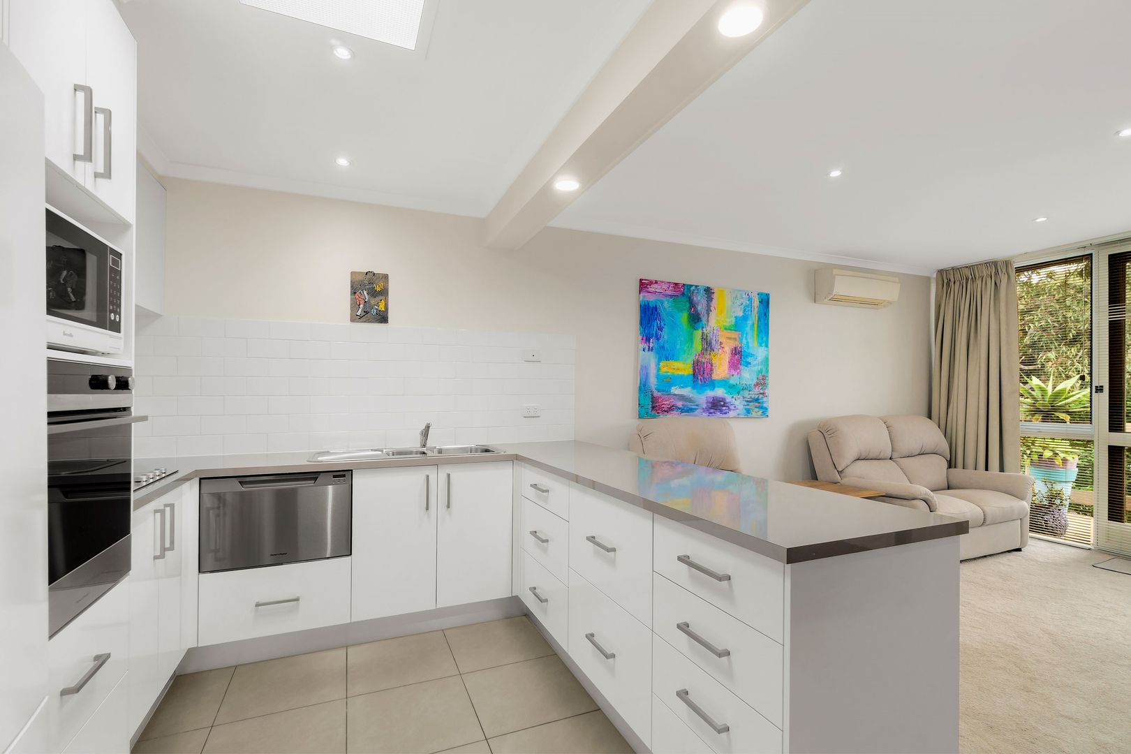 Maranoa Close Retirement Village Unit 5 & Carport $370,000