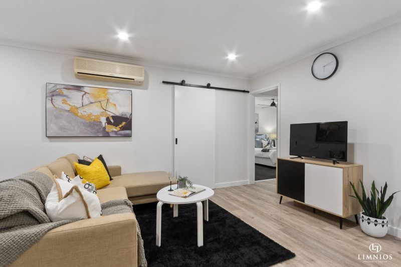 Simply Stunning and Feature Packed!