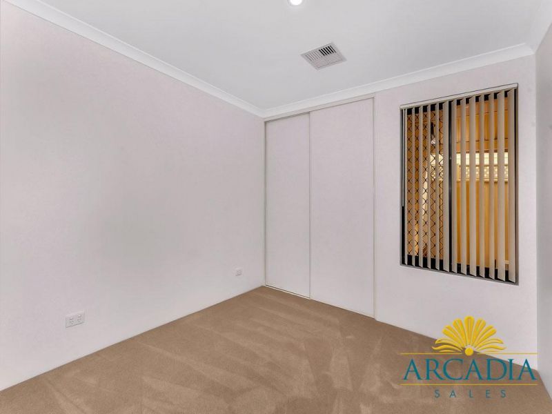 ARCADIA WATERS MADDINGTON - Great Central Location