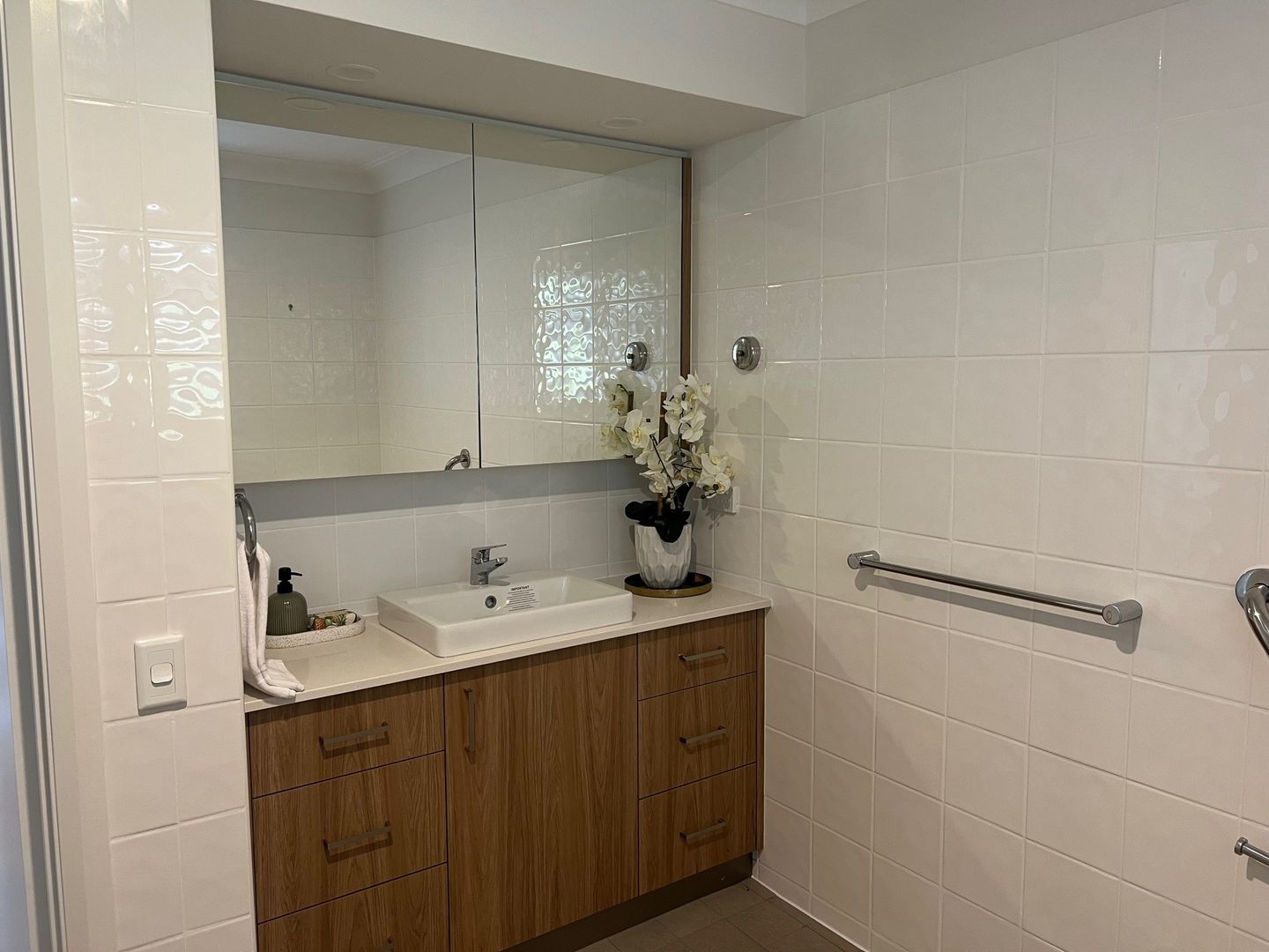 Apartment 1, 15 The Ridgeway, Lisarow