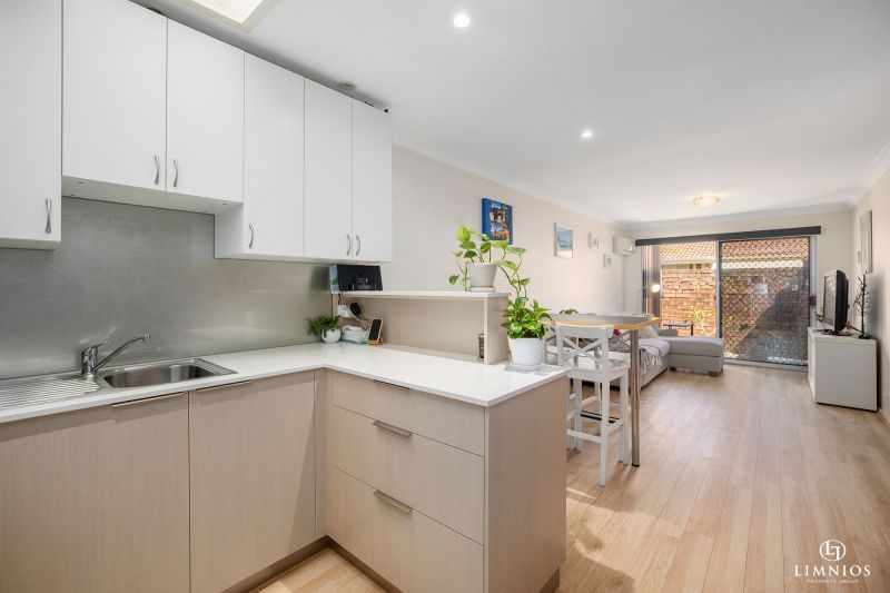 Pretty as a picture!