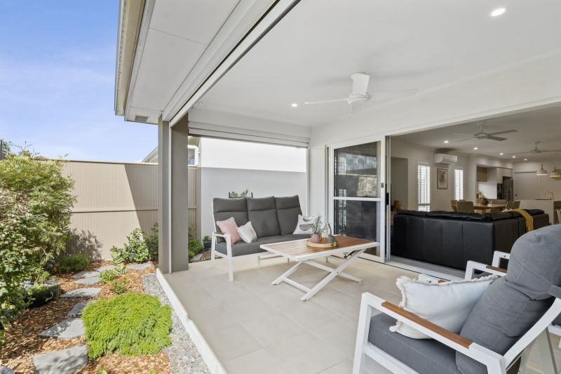 Site 153 - Established Kalbar