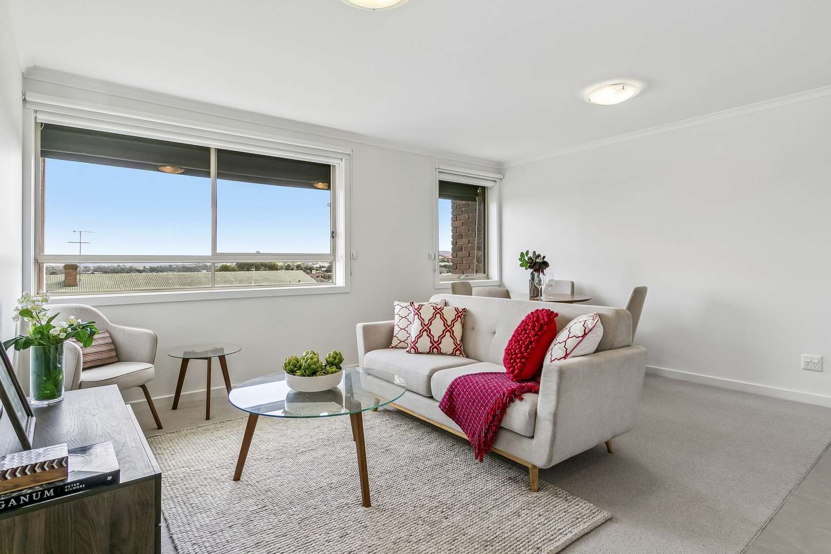 Bright, Spacious and Ready to Move In
