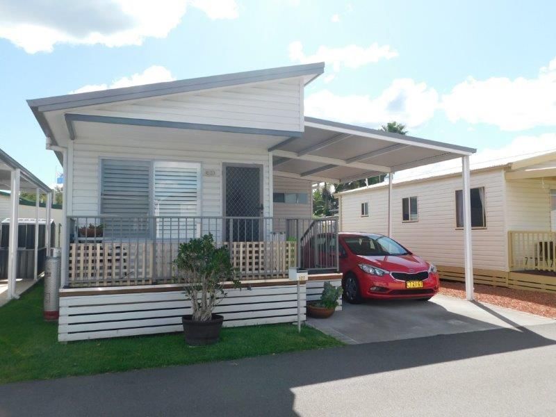 127 (Pre Loved) Bayway Village