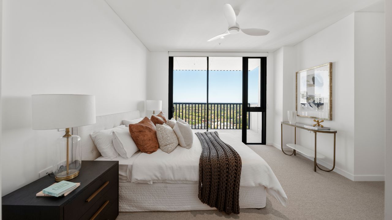 THE OXFORD COLLECTION - LUXURIOUS 3 BEDROOM SKY RESIDENCES - Display apartment NOW OPEN