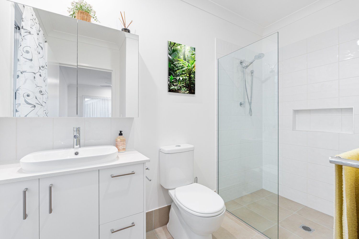 Stylish Home with Extras