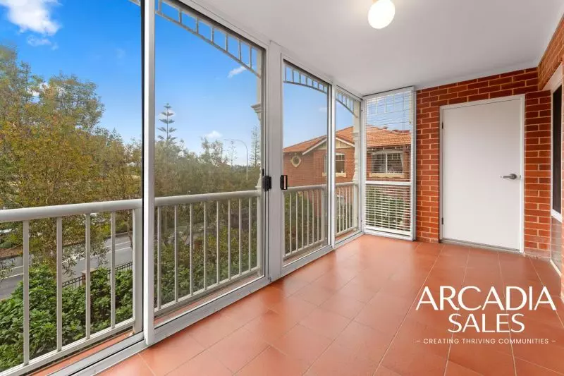 Three Bedroom Retirement Home, Don't Miss Out.....