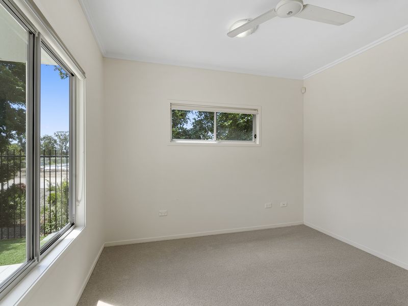 Beautiful home in over 50s resort style community