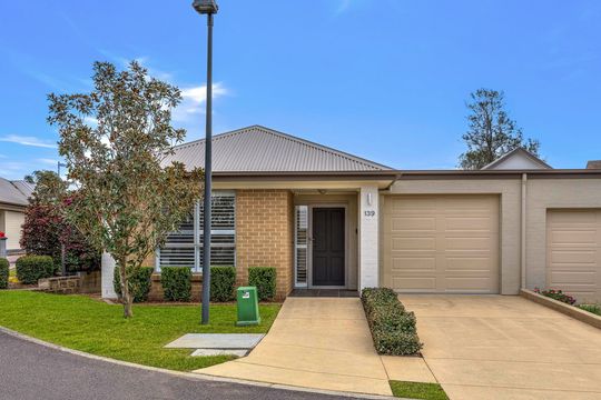 Freshly Updated with North-Facing Alfresco