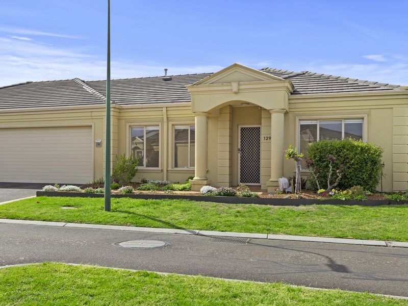 Refined Villa Steps from Village Hub and Scenic Surrounds