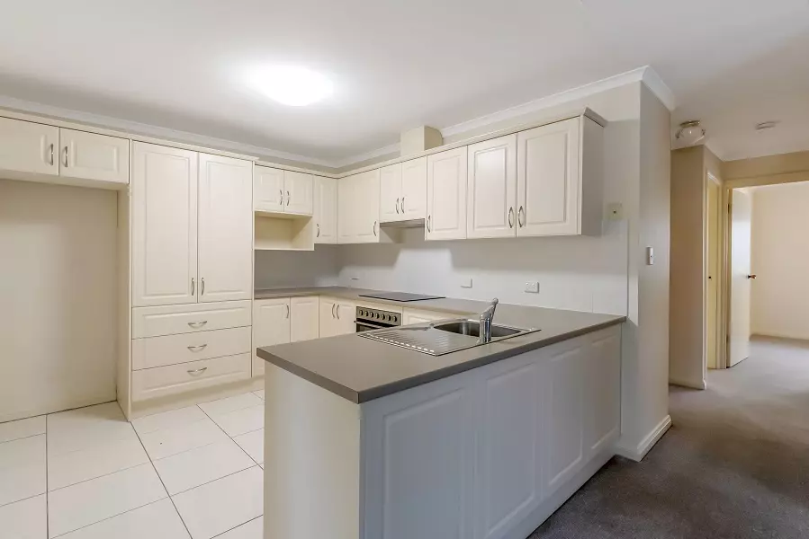 Two Bedroom with Garage - Private Location