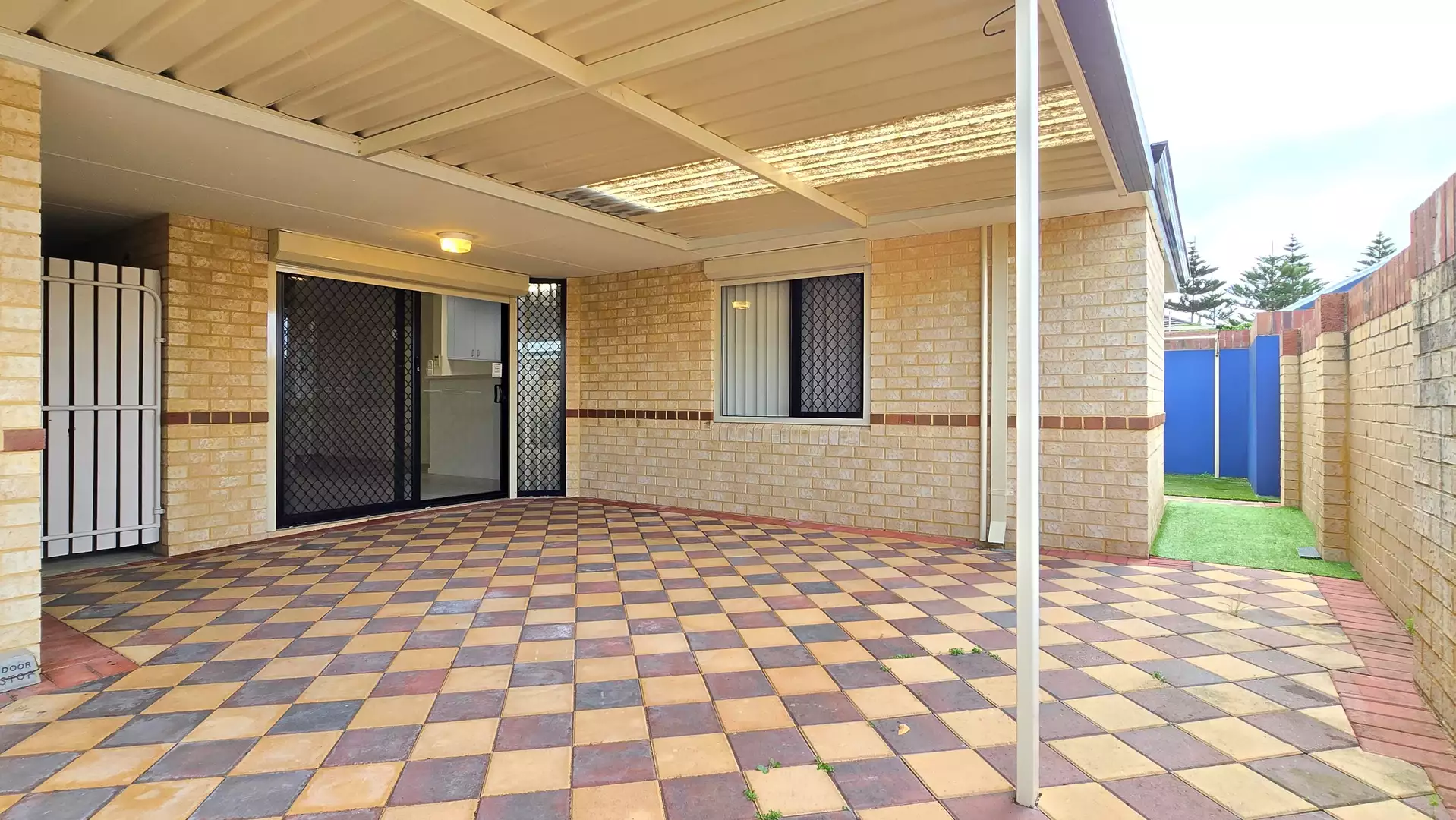 Under Offer! Charming 2 Bedroom Villa in Warnbro