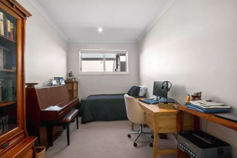 30 Yosemite Circuit - Established Flinders