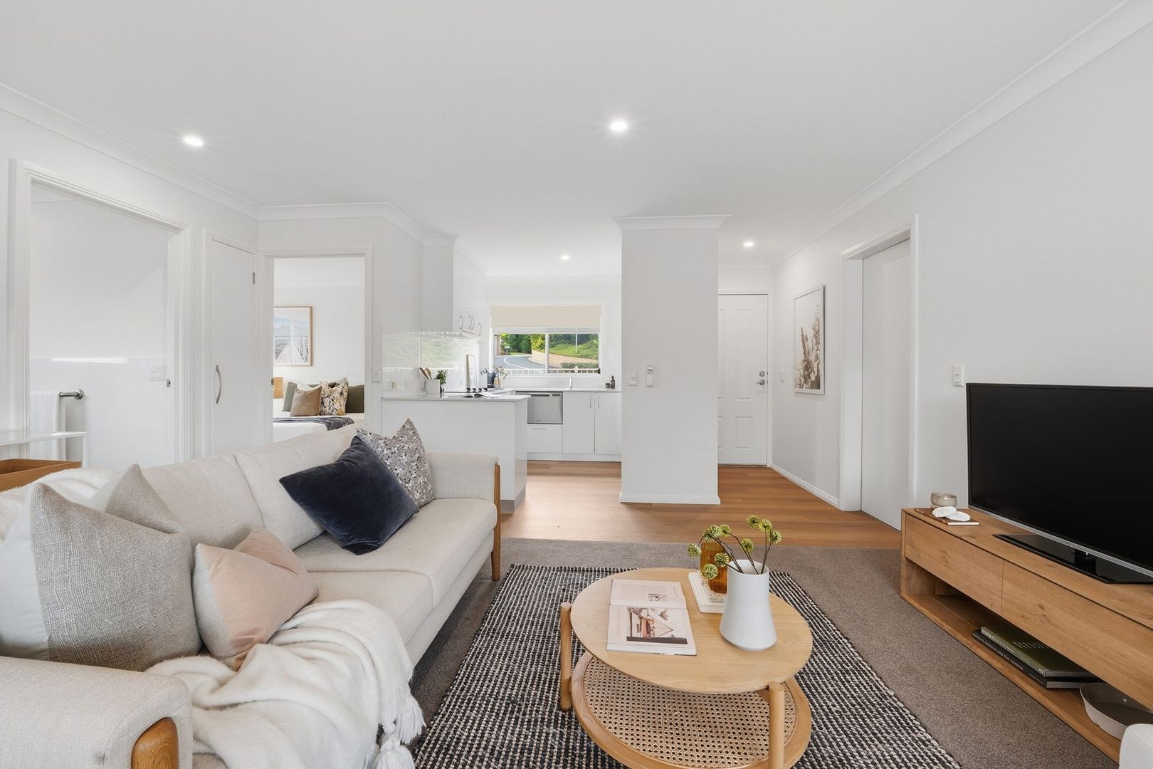 Westerly Facing Villa With Attached Garage