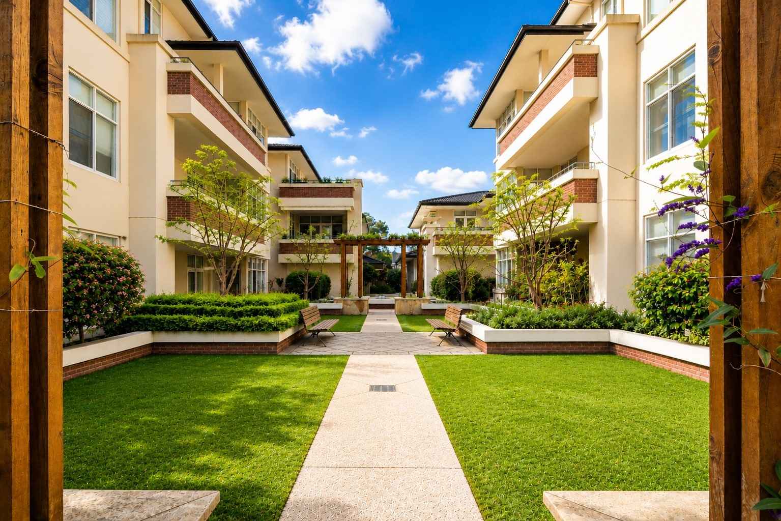 Stylish north-facing two-bedroom apartment!