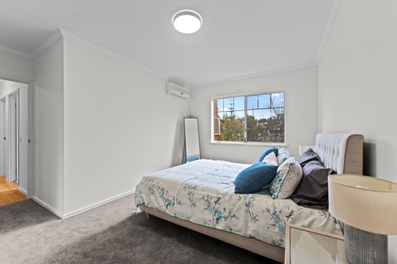 Three Bedroom Retirement Home, Don't Miss Out.....