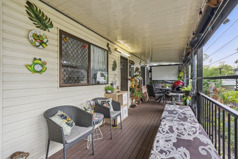 Charming Home with Vibrant Surrounds