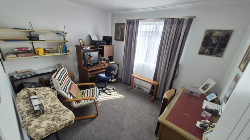 3 Bedroom with space!