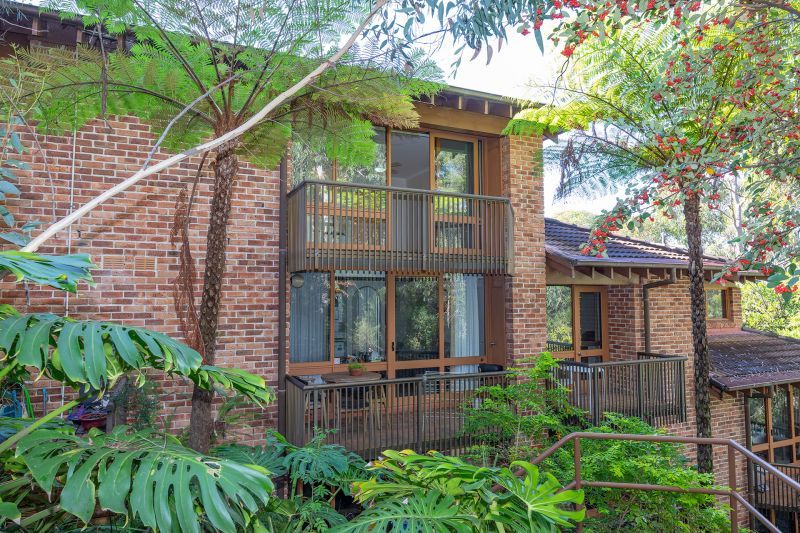 [UNDER OFFER] One bedroom Serviced Apartment at Willandra Village with waterfall view