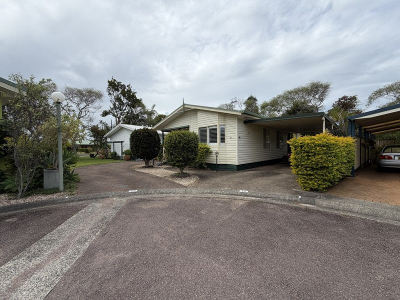 Open Plan Living in a Great Location