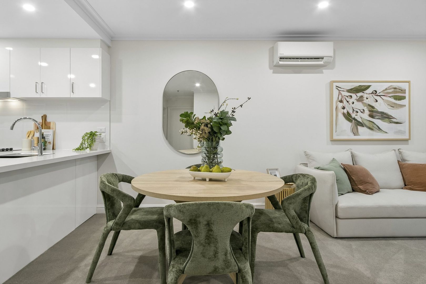 Easy Living with a Bright Open-Plan Design