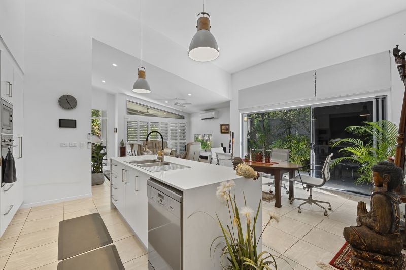 Private Rainforest Paradise!