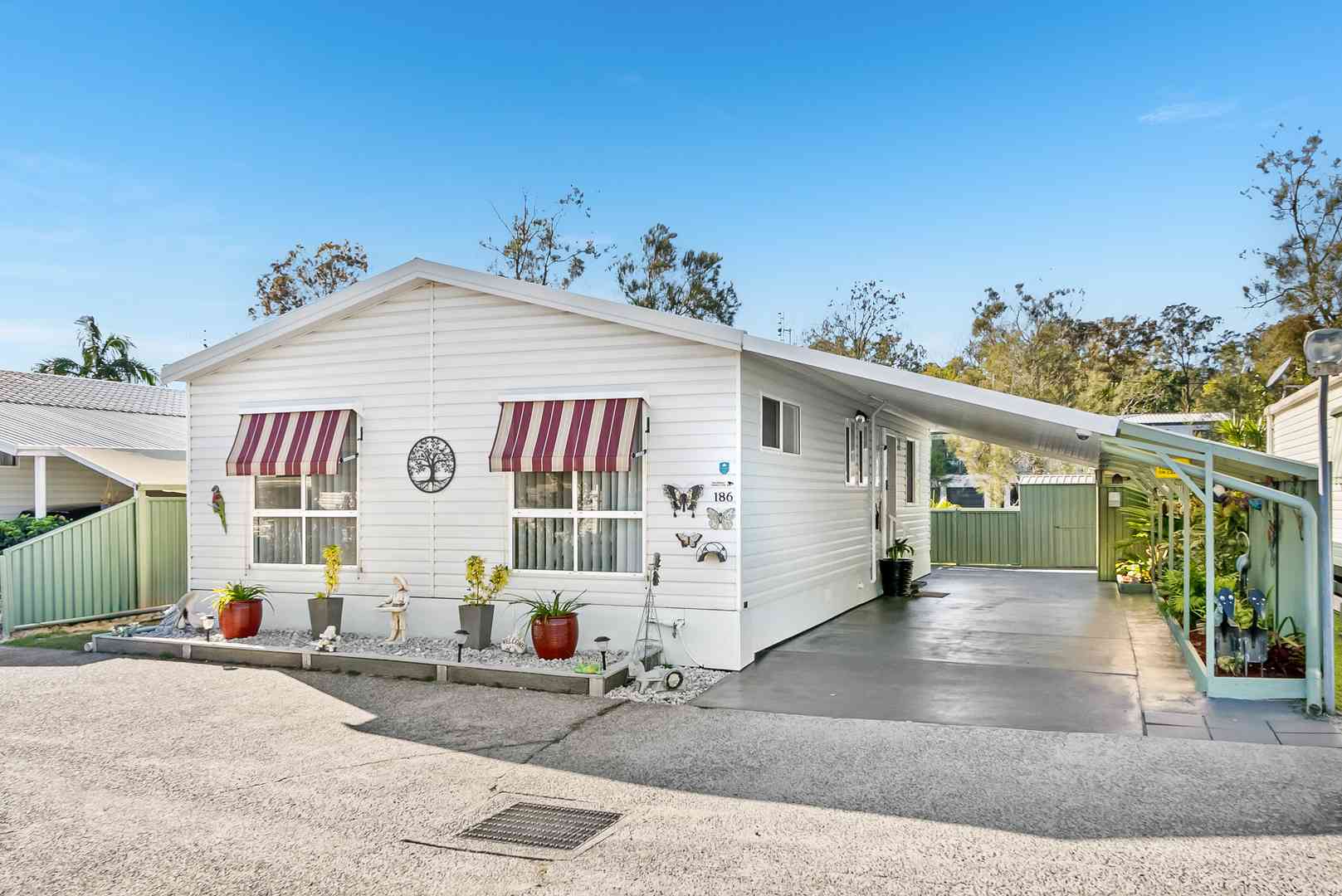 Tweed Broadwater Village, an Over 50’s Pet Friendly Lifestyle Village. 