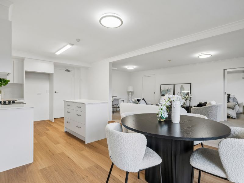 A Peaceful Villa Steps From the Community