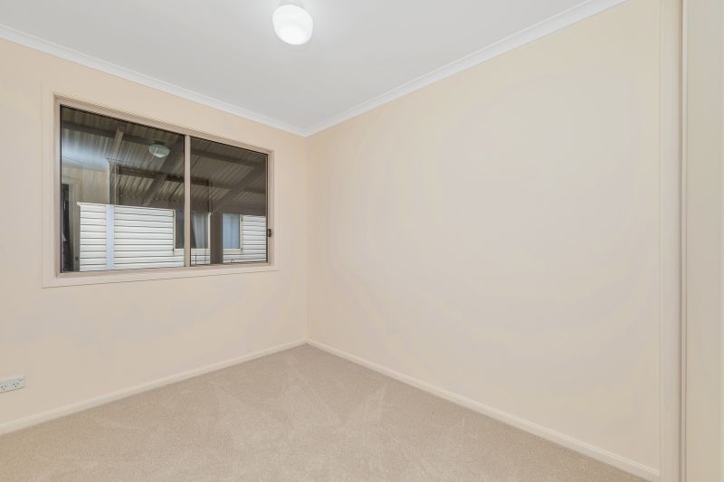 Spacious Corner Block Living - Simply Move In & Relax!