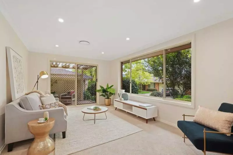 Immaculate villa perfectly positioned beside 12 acres of parklands