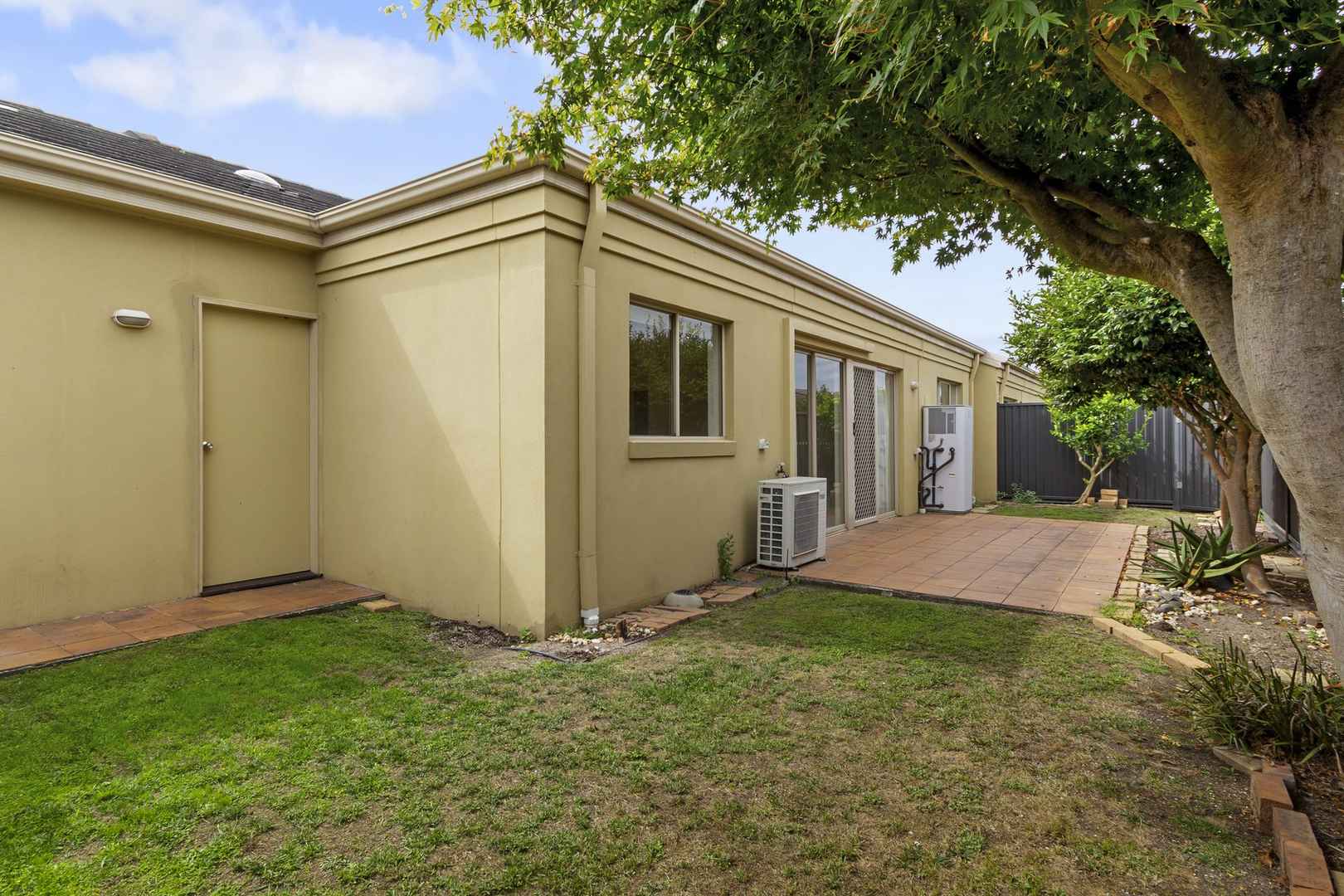 Spacious Villa with Flexible Living Options