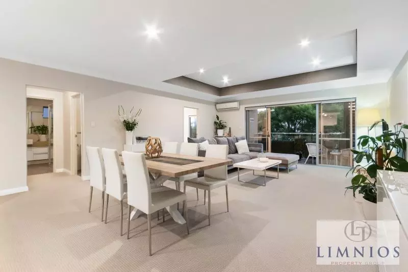 Super spacious, lock and leave Urban living